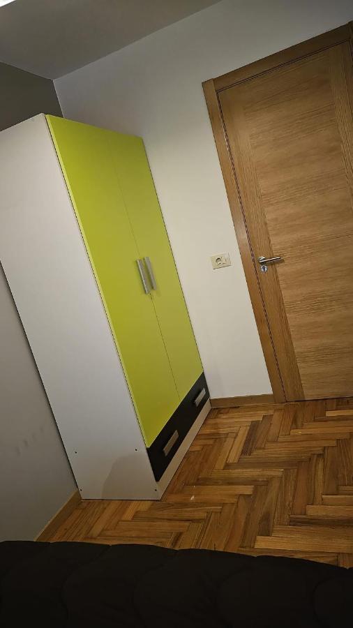 Castelao 35 Apartment Vigo Bagian luar foto