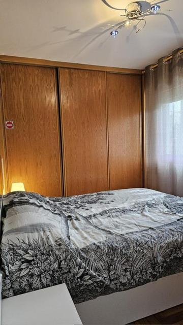 Castelao 35 Apartment Vigo Bagian luar foto