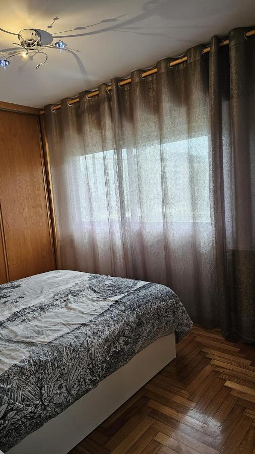Castelao 35 Apartment Vigo Bagian luar foto
