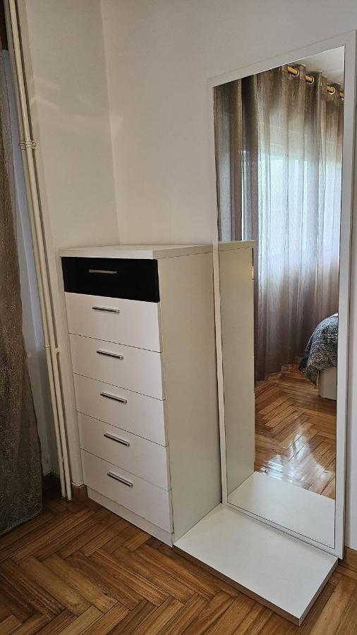 Castelao 35 Apartment Vigo Bagian luar foto